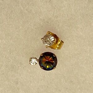 Diamond solitaire  studs earring and Sapphire with diamond stud earrings.